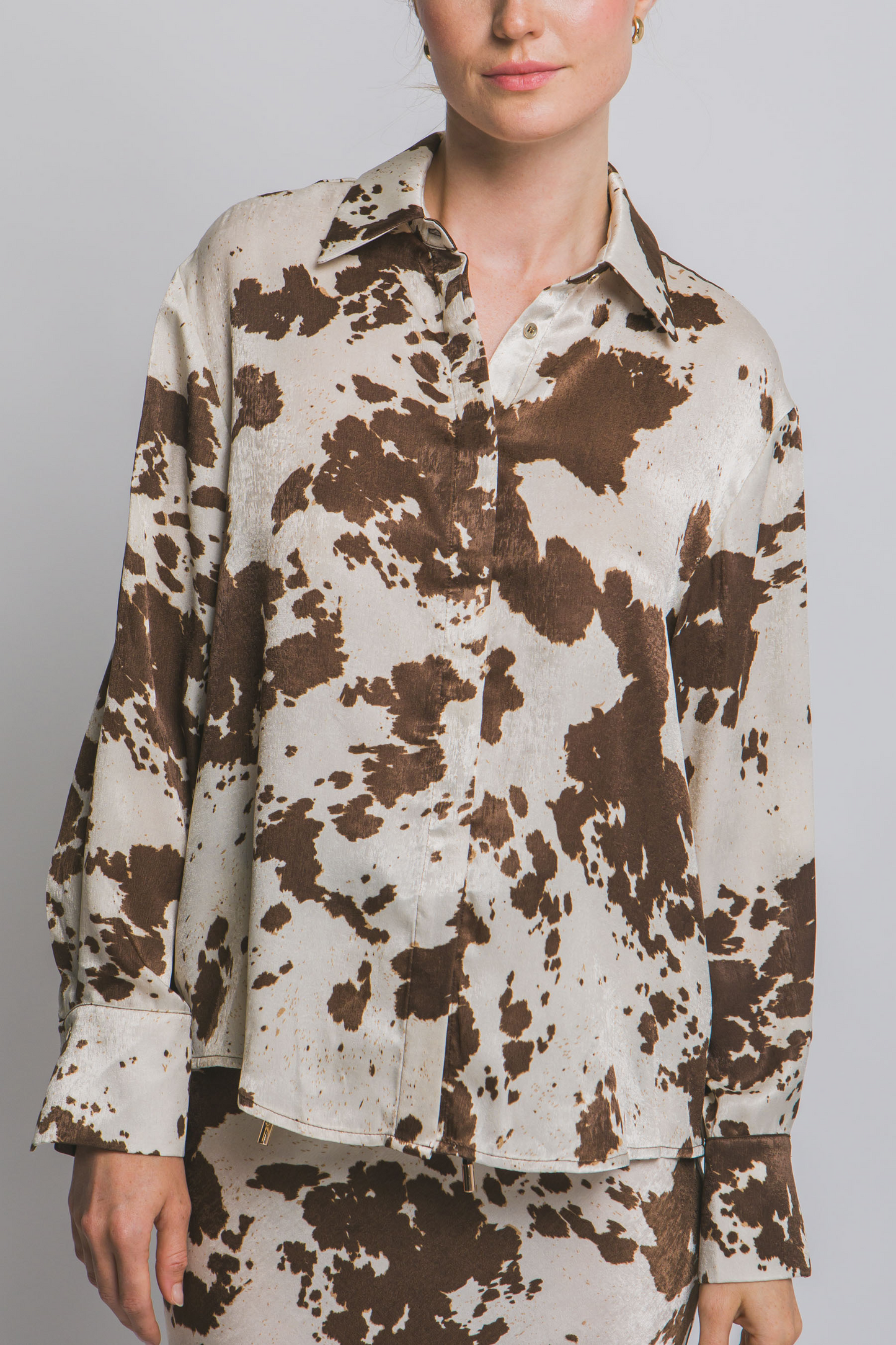 Elda button up