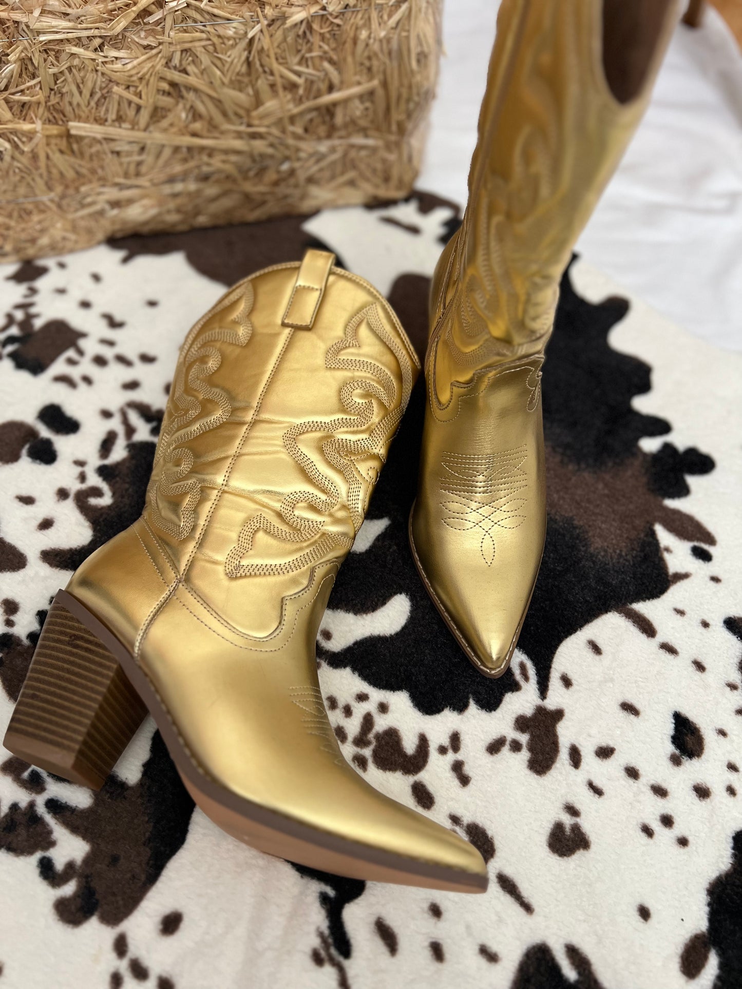 Arian gold boots