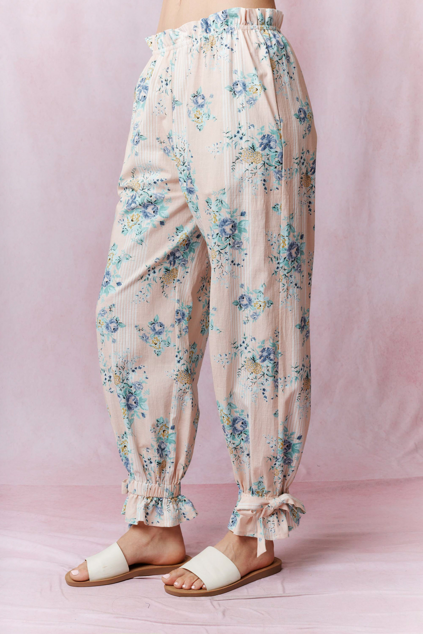 Alma floral pants