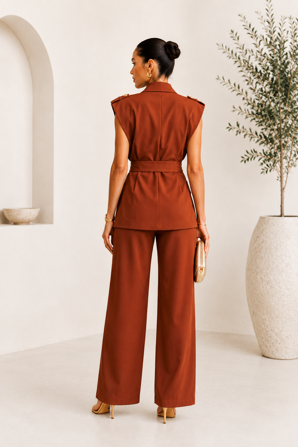 Luisa set