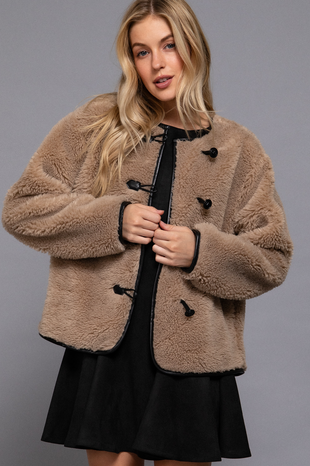 Maria Fluffy Jacket