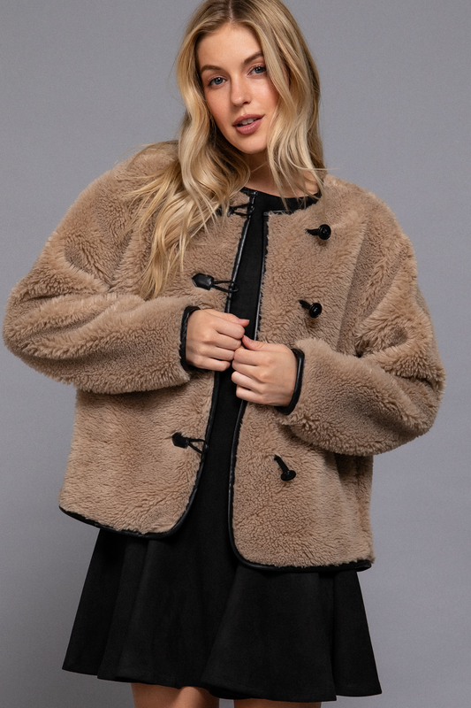 Maria Fluffy Jacket