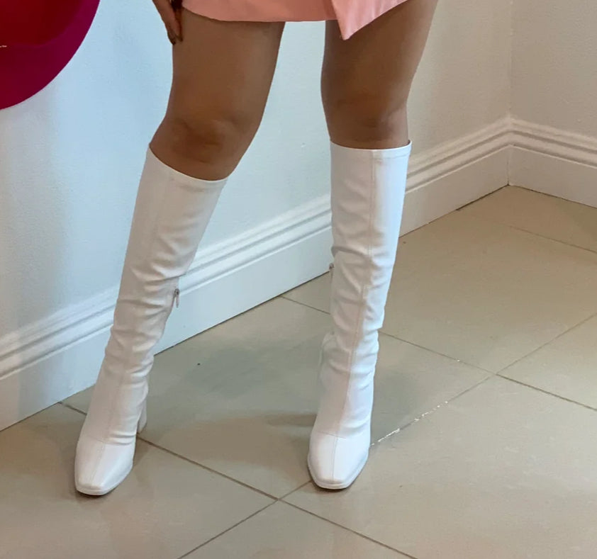 Clarisa knee-high boot